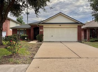 12811 Mills Breeze Dr, Houston, TX 77070