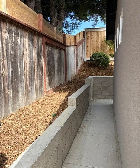 2725 Glasgow Dr — Photo 15