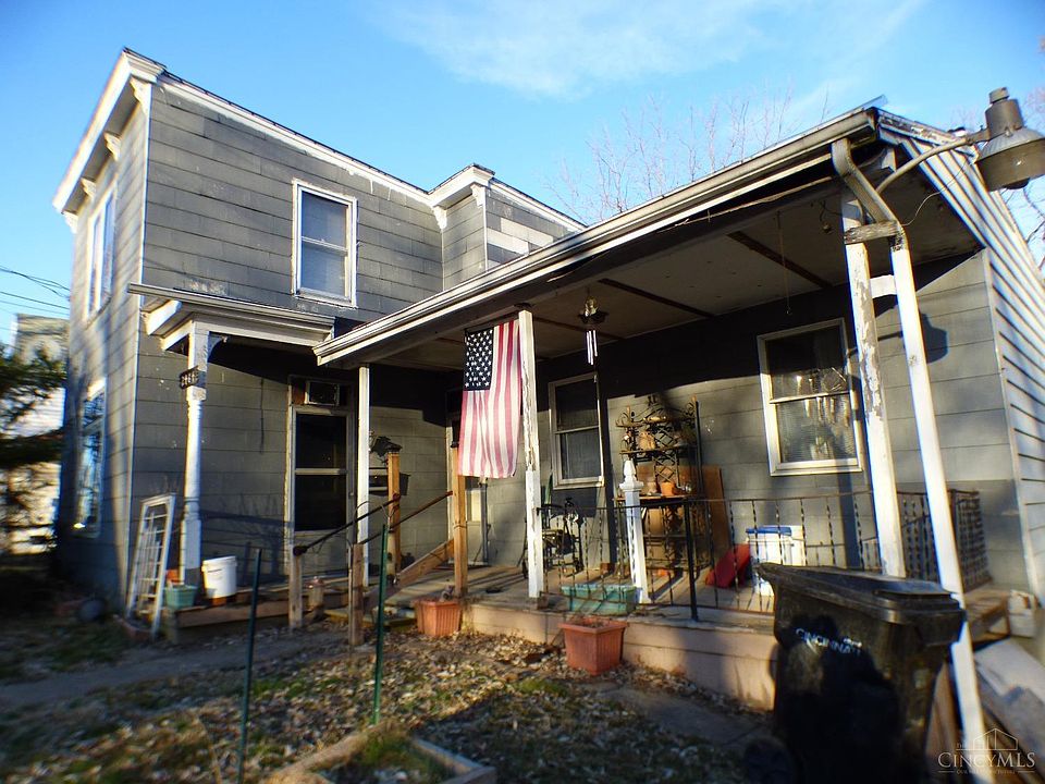 2nd image of 2464 Scully St