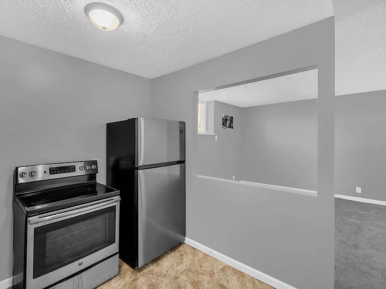 210 Kiick St #1 — Photo 8