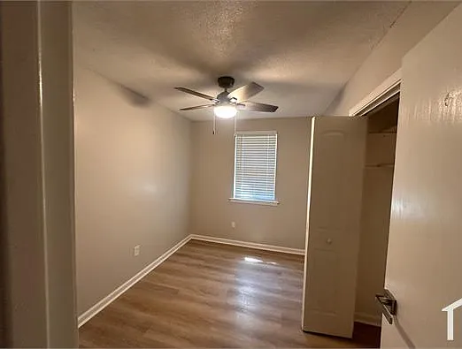1249 Keating St — Photo 6