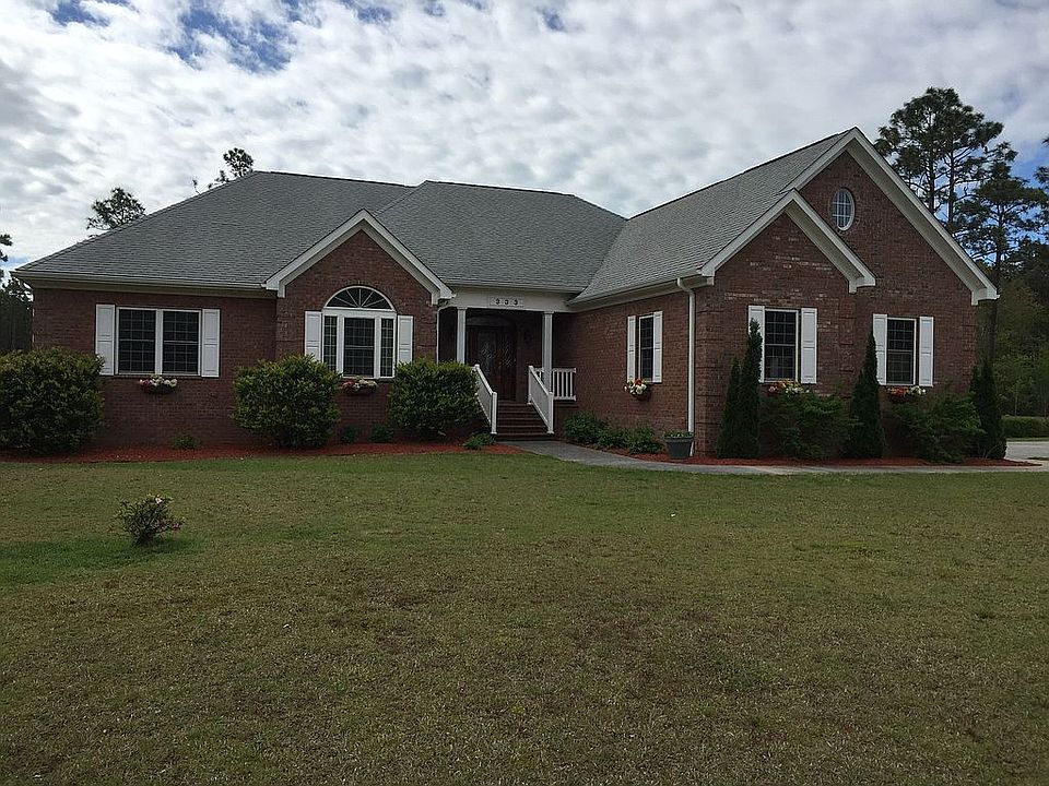 1st image of 333 Sandhills Dr