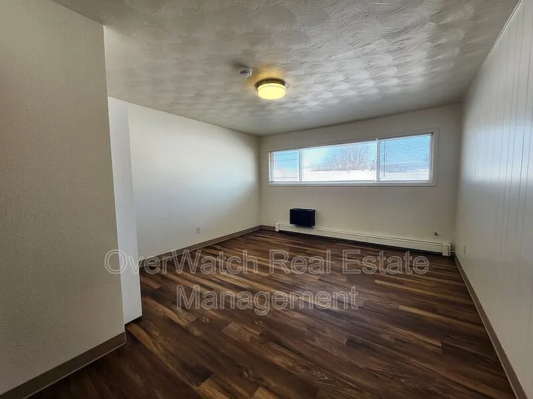 3925 E 9th Ave #5 — Photo 9
