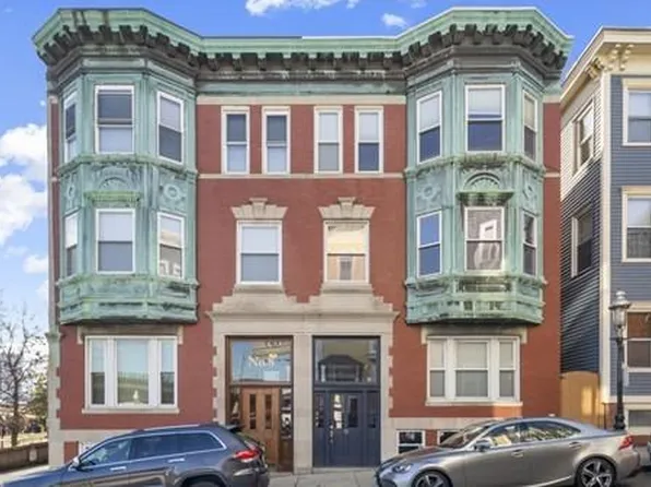 10 Prospect St #2, Charlestown, MA 02129