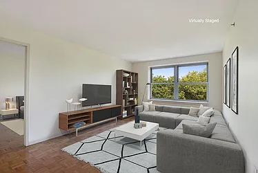 Rented by Red Apple Group