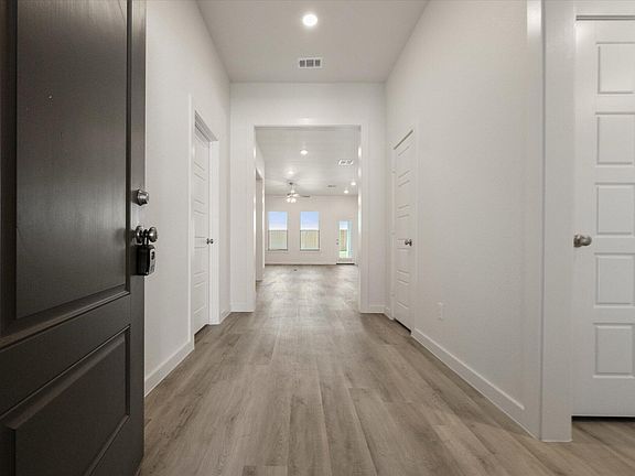 3rd image of 6219 121st St
