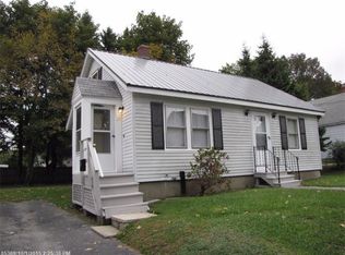27 1st Ave, Augusta, ME 04330