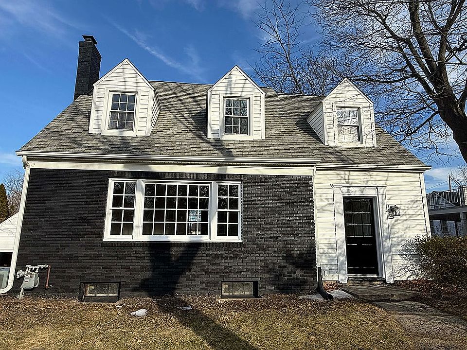 1st image of 355 Fisher St