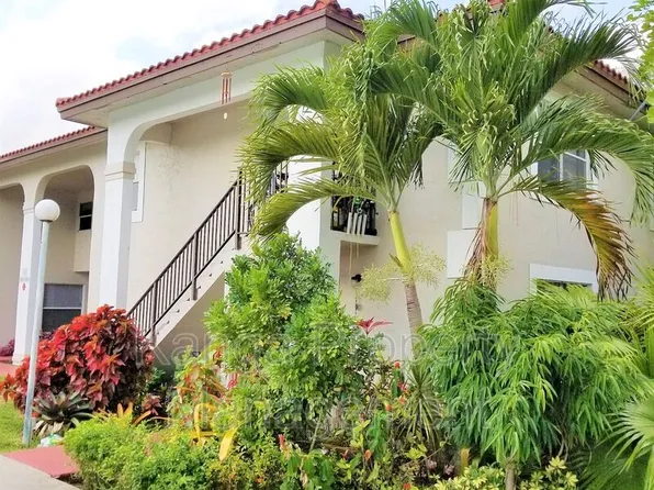 11423 NW 35th St, Pompano Beach, FL 33065