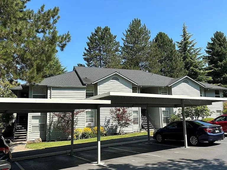 Kruse Villa Apartments — Photo 14