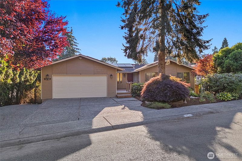 2nd image of 13730 SE 23rd Lane