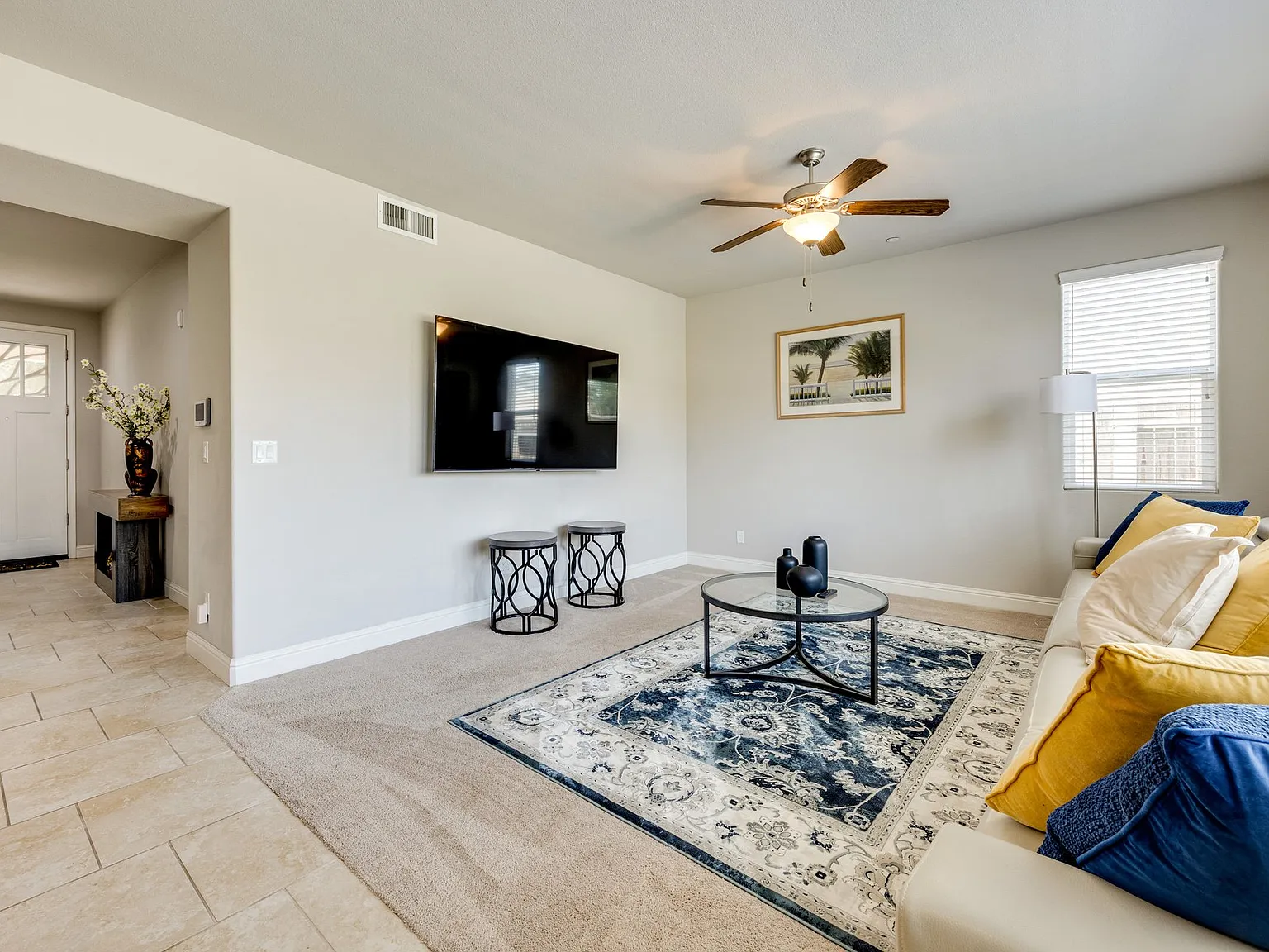 5 bed, 2183 sqft, $3,995 — Photo 4