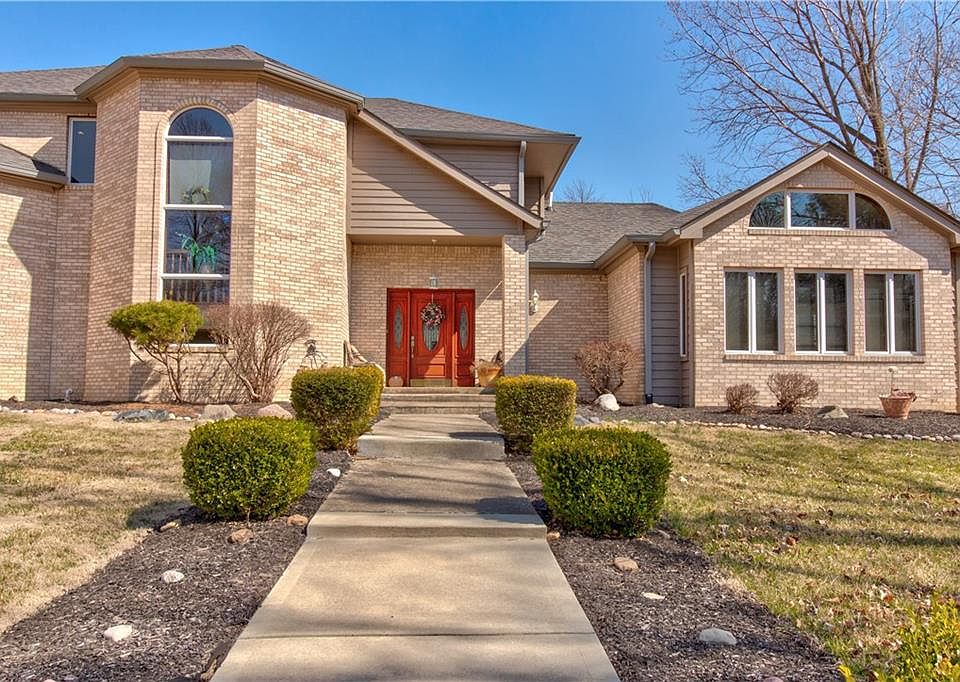 7955 Oaklandon Rd, Indianapolis, IN 46236 Zillow