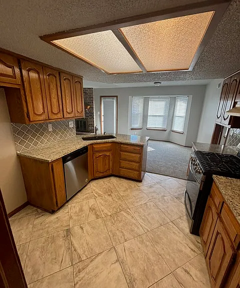 4313 W Pittsburg St — Photo 3