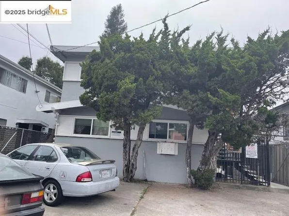 3234 E 27th St, Oakland, CA 94601