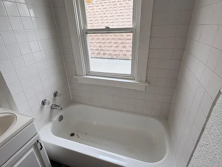 240 Dexter St #2 — Photo 9
