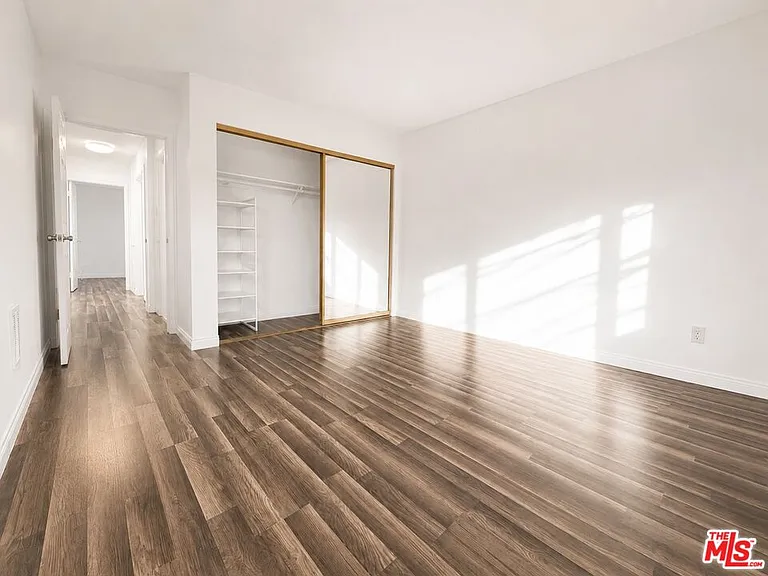 12014 Kling St #4 — Photo 4