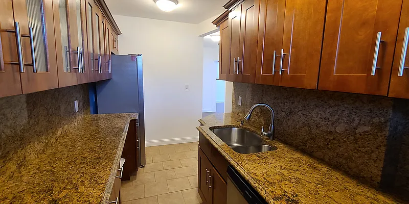 Sold by WRL Realty, LLC | media 4