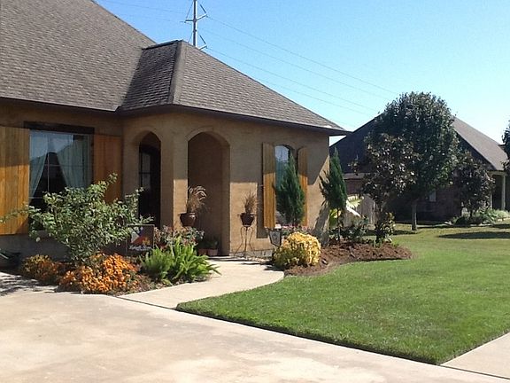 3rd image of 9658 Belle Place Cir