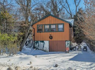 40 Hawthorne Rd, Rocky Point, NY 11778