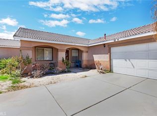 37851 Hollister Dr, Palm Desert, CA 92211