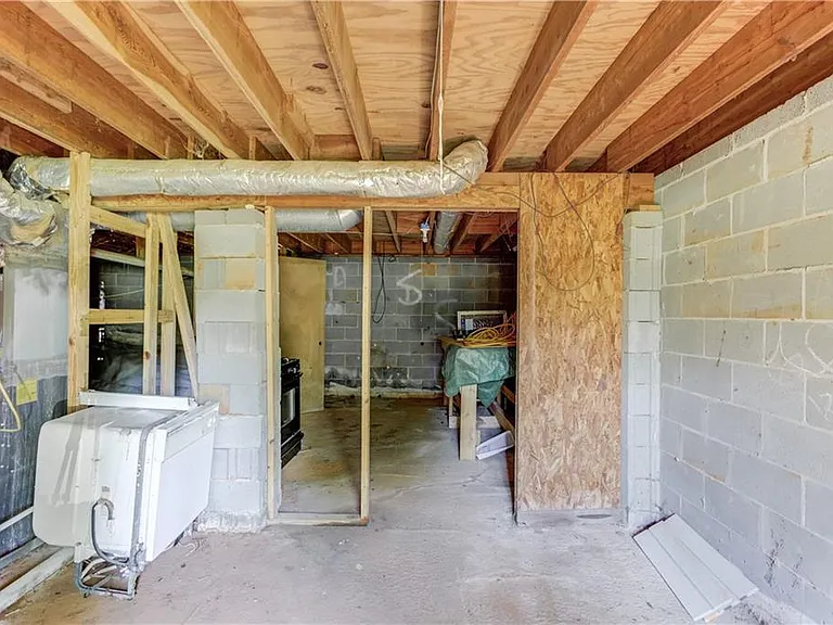 4647 Candlewyck Way — Photo 13