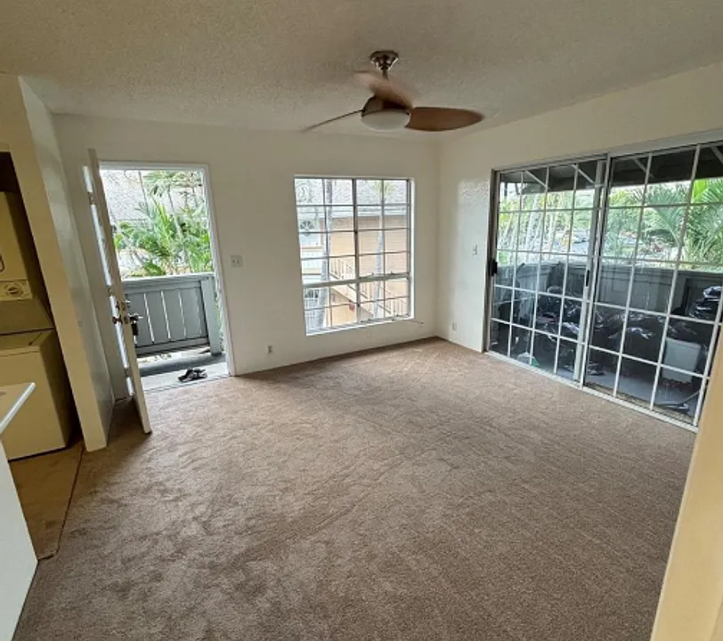 279 Mananai Pl