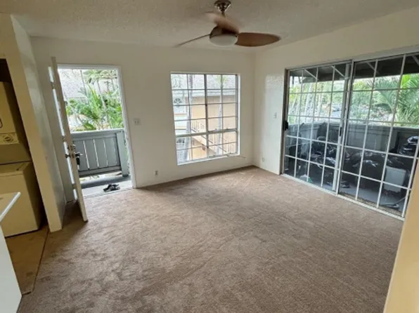 279 Mananai Pl, Honolulu, HI 96818