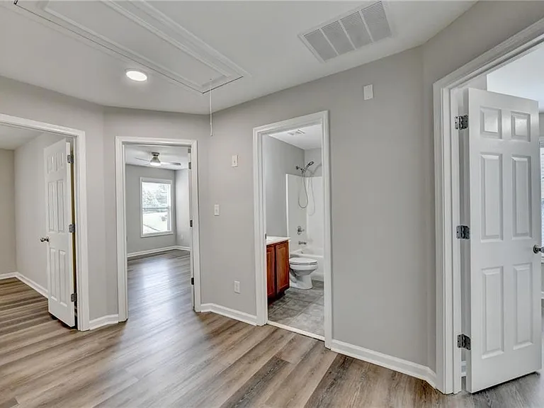 2208 Staunton Dr — Photo 28