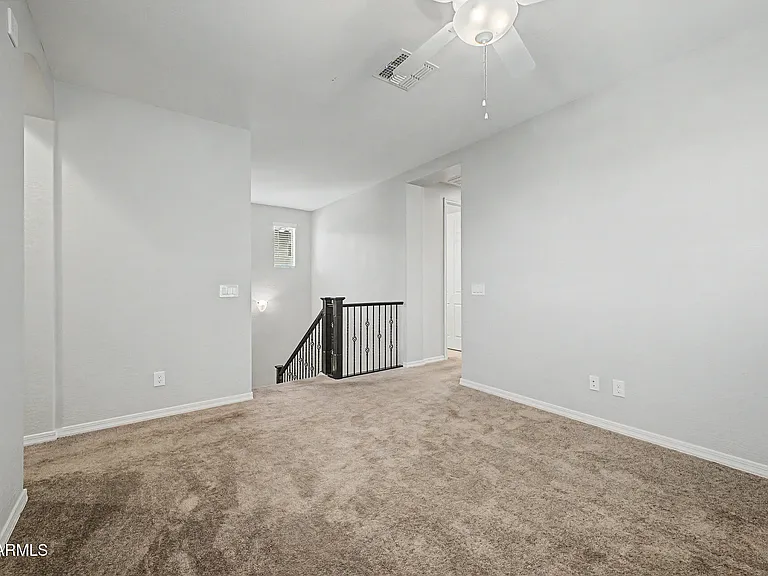 2511 S Entwistle St — Photo 25