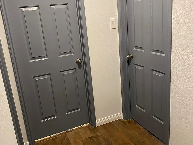 2112 W Grove Ln — Photo 20