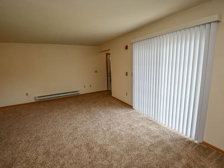128 Deer Creek Ct — Photo 7