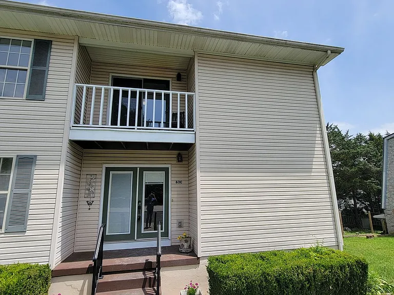 63C Eastgate Cir — Photo 17