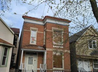 1827 N Keeler Ave #2, Chicago, IL 60639