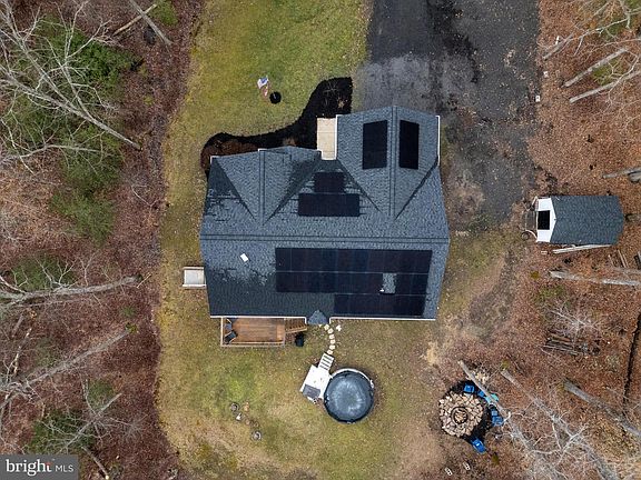 5th image of 7931 Curtis Ln