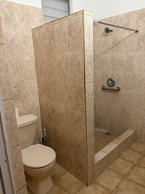 2 bed, 800 sqft, $700 — Photo 3