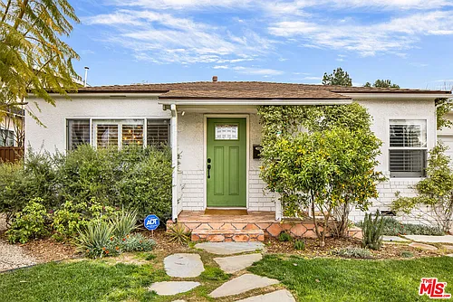1024 N Naomi St Photo 1