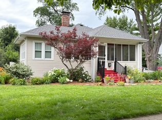 508 Newton Ave, Glen Ellyn, IL 60137