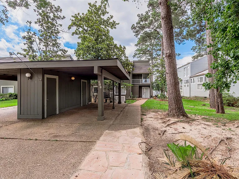 208 Waters Edge — Photo 28