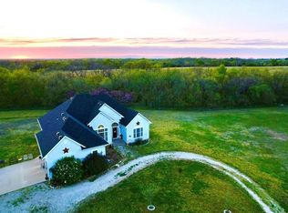 18150 Mills Rd, Lacygne, KS 66040