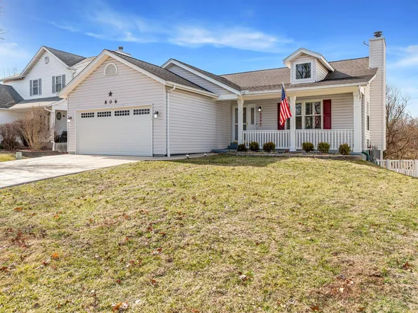 806 Estes Park Dr, Saint Peters, MO 63376