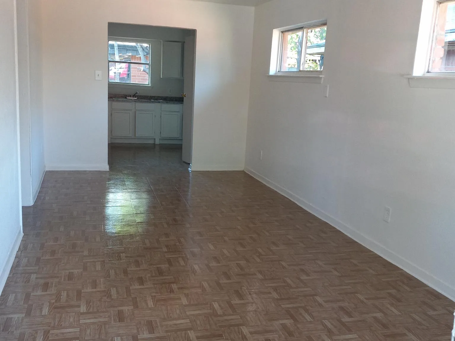 2 bed, 750 sqft, $800 — Photo 2