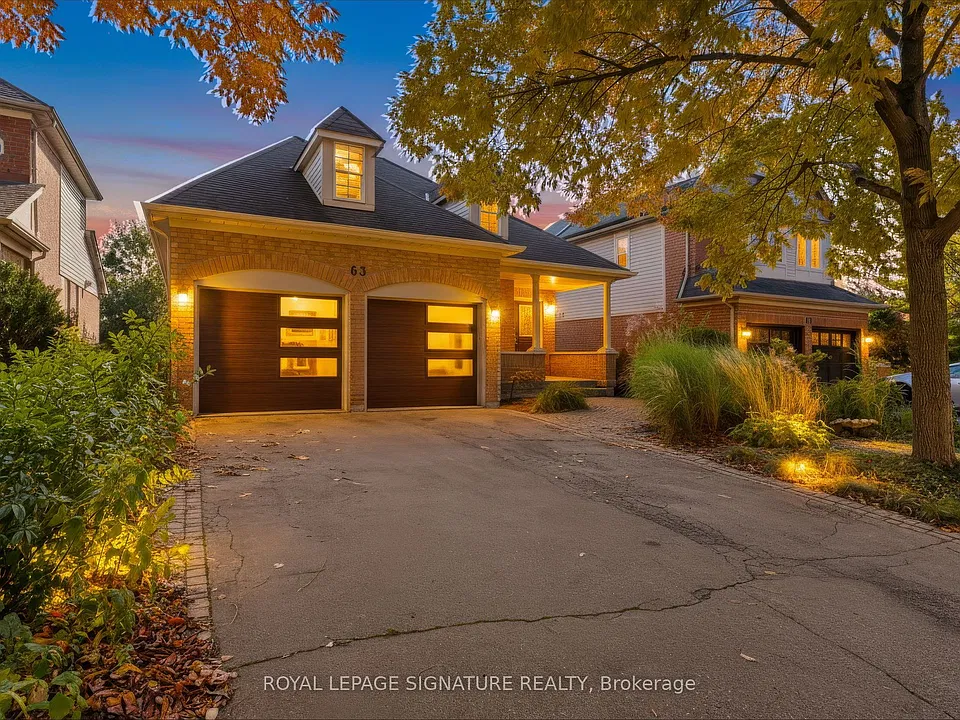 63 Woodroof Cres