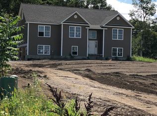 32 Deer Hollow Dr, Livingston, NY 12541