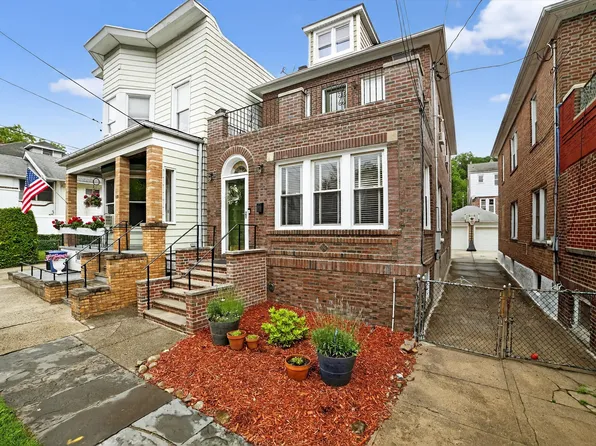 131 East 238th Street image 1 of 37
