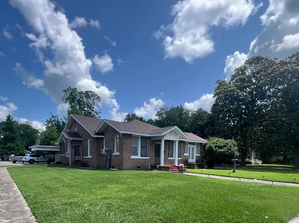 419 Church St, Columbia, MS 39429