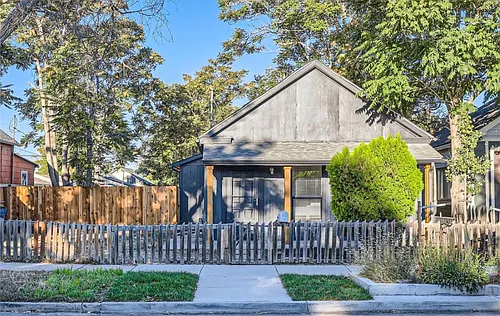 4533 Fillmore St #A Photo 1