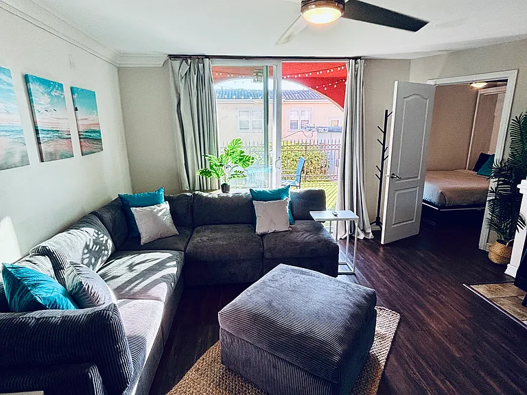 840 Turquoise St #111 — Photo 5
