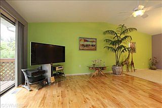 5th image of 4425 Melody Ct NE