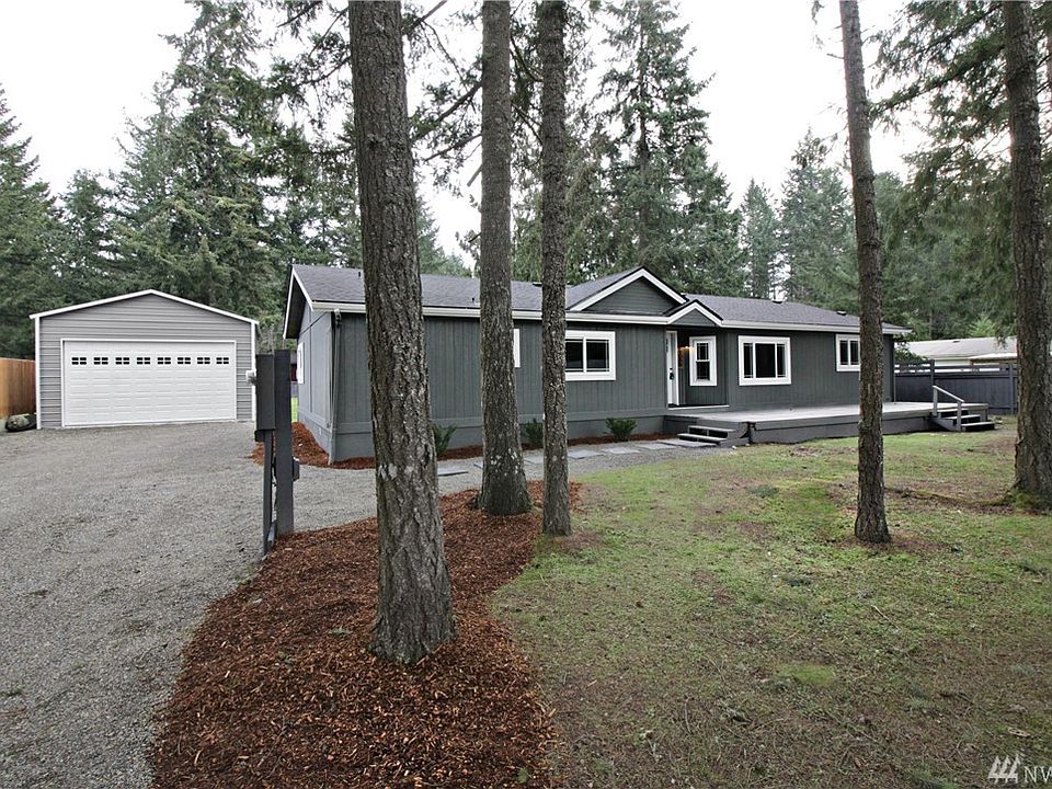 1st image of 22715 52nd Ave E